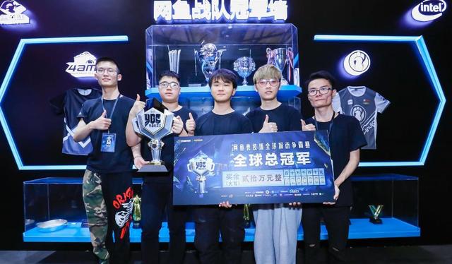 尽管他们在 尽管他们在