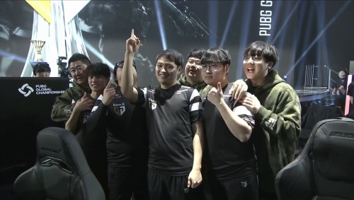 完成第二击 完成第二击